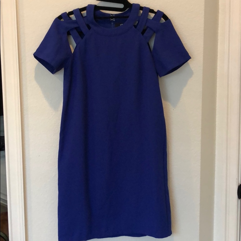 Beautiful Royal Blue Dress trendy Sleeves